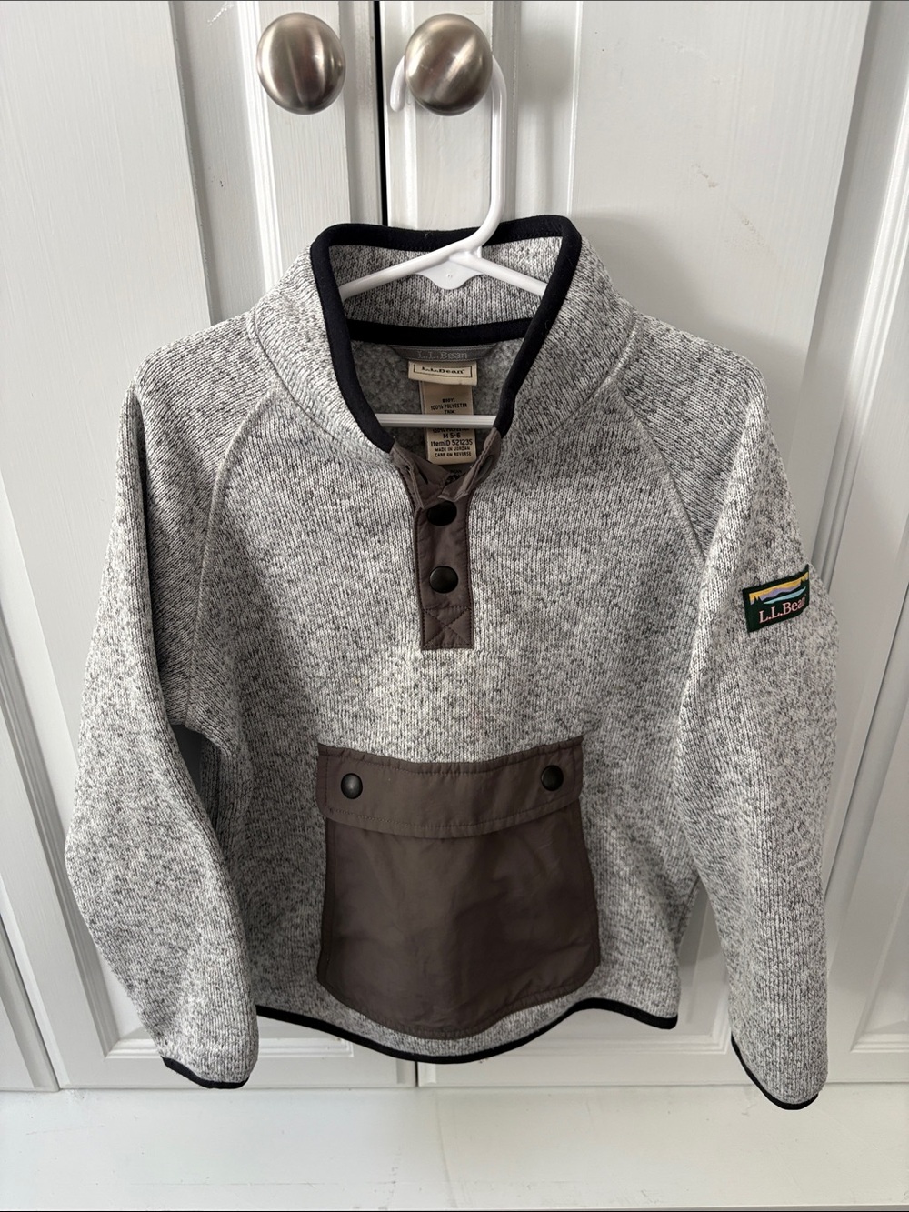 L.L. Bean boys Gray Marled Snap-Placket Pullover Sweater